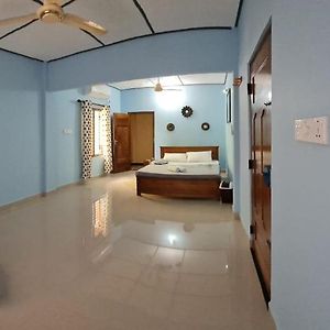 Nalluran Illam - Family Room
